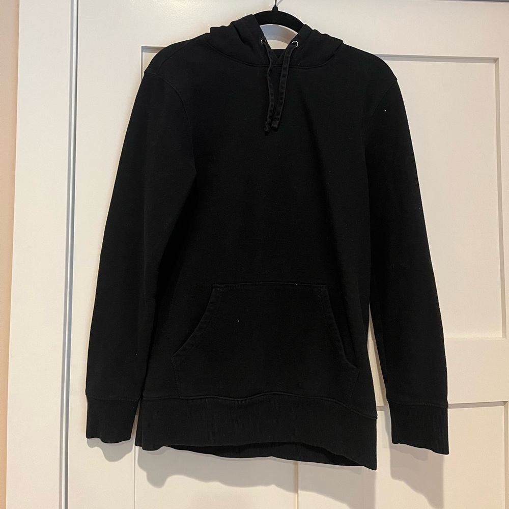 Black hoodie, size small, brand is Goodfellow